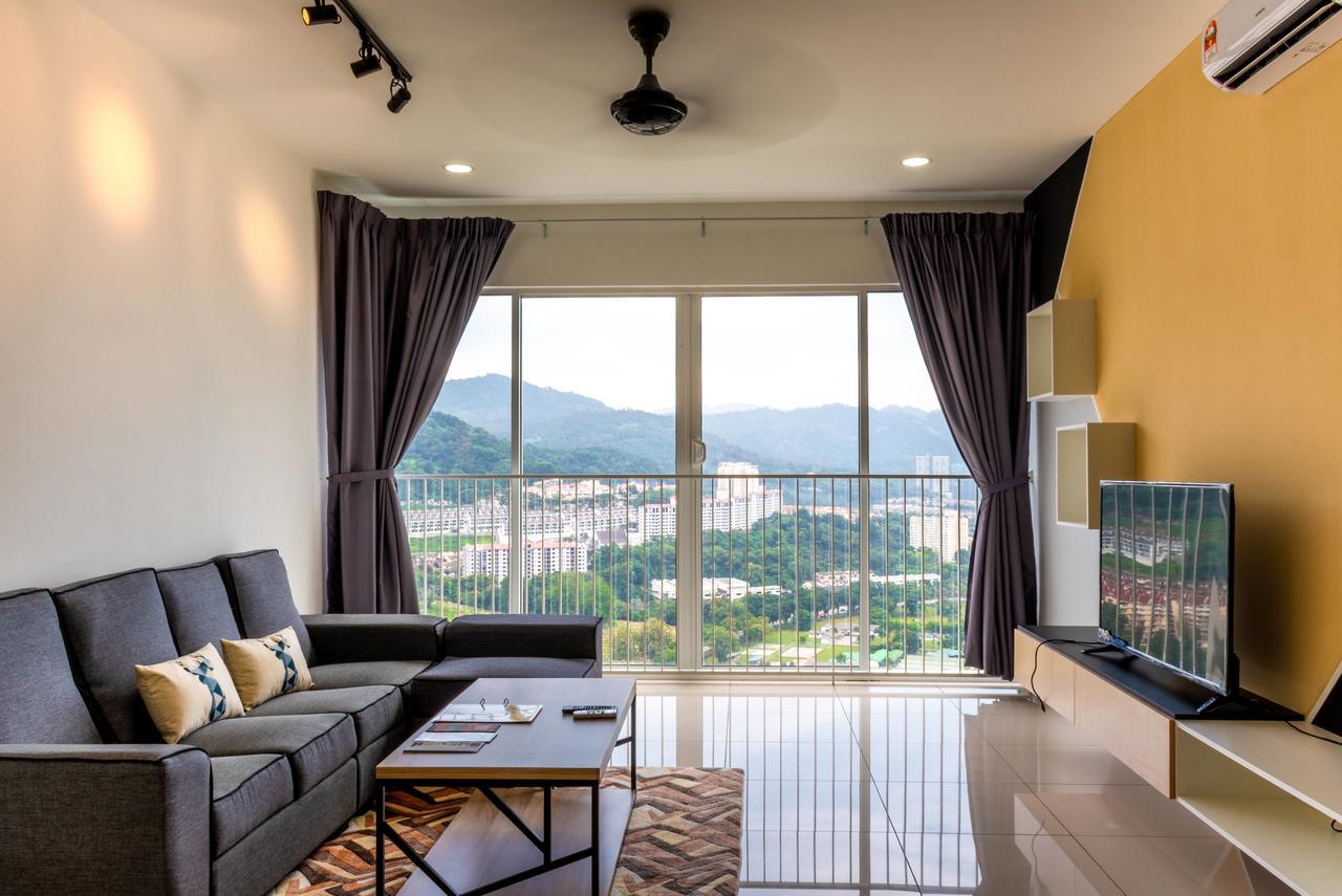 Southwest Island Suite By D Imperio Homestay Bayan Lepas Extérieur photo